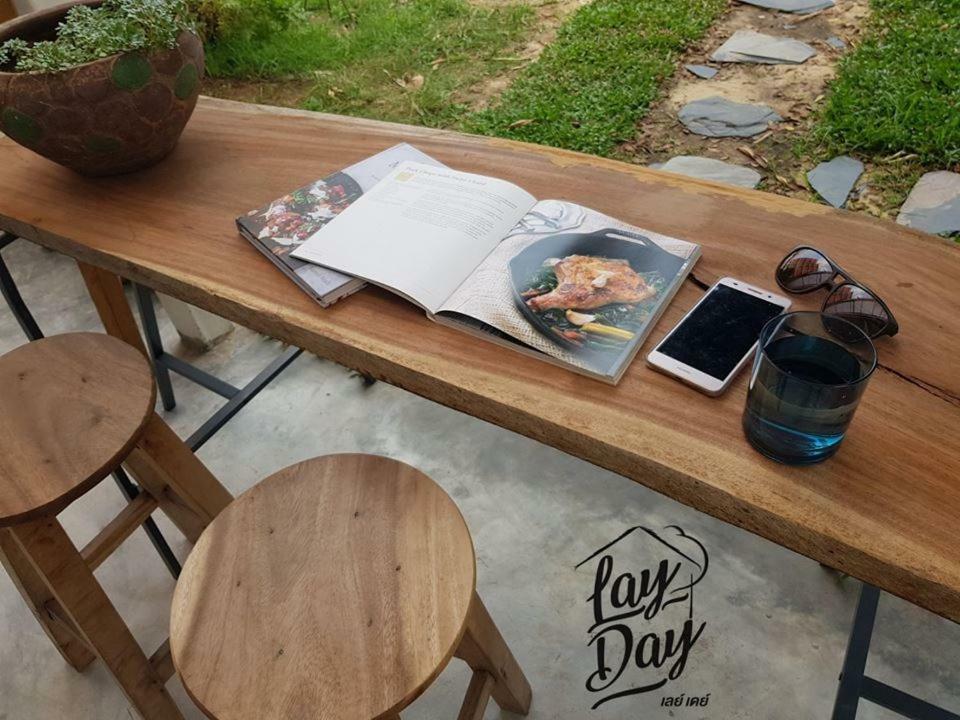 Lay Day Hotell Khon Kaen Exteriör bild
