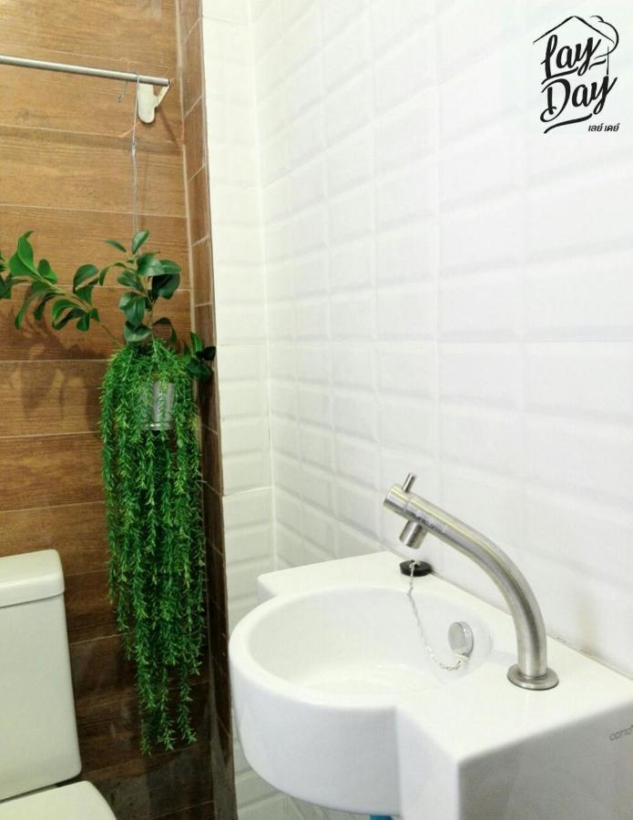 Lay Day Hotell Khon Kaen Exteriör bild